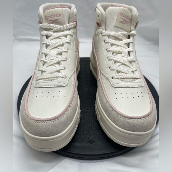 NEW Reebok Women’s Club C Geo Mid Platform Sneakers - Picture 3 of 11